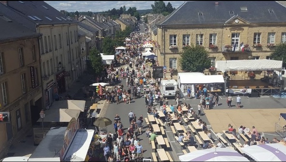 LA BROCANTE APPROCHE ET VOIT PLUS GRAND