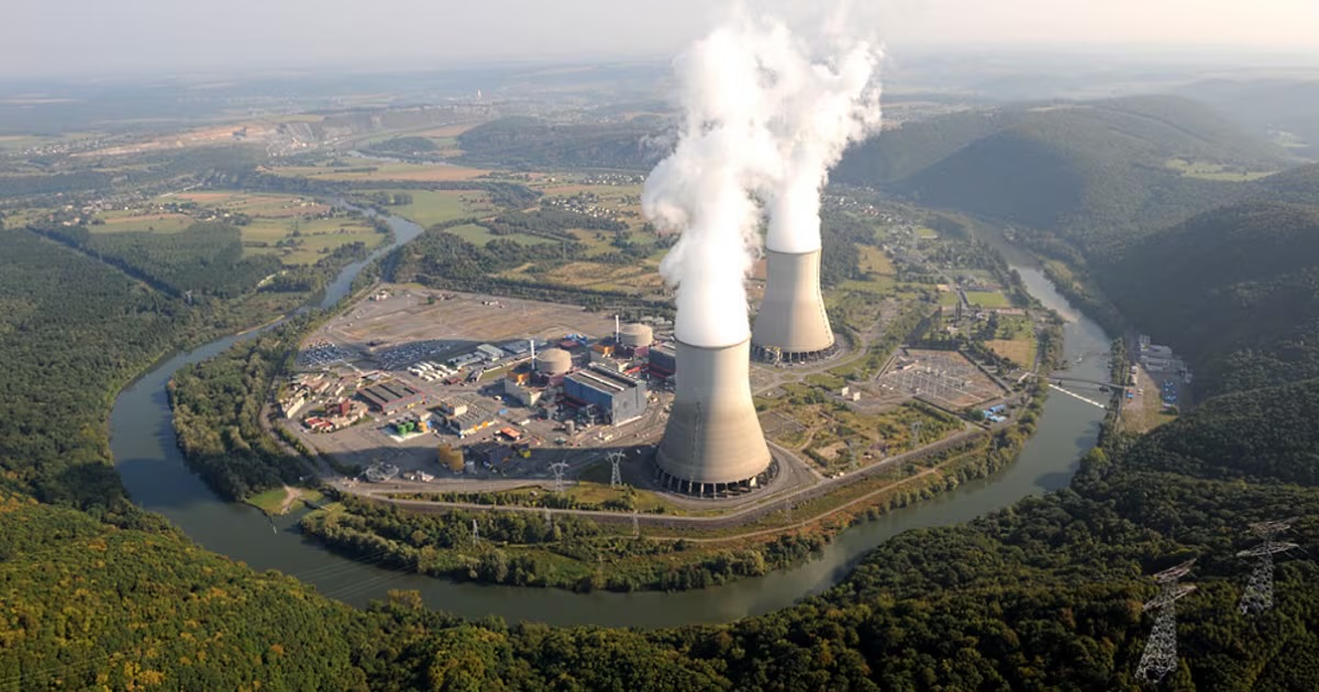 LA CENTRALE NUCLÉAIRE À L’ARRÊT À CAUSE DU FAIBLE DÉBIT DE LA MEUSE