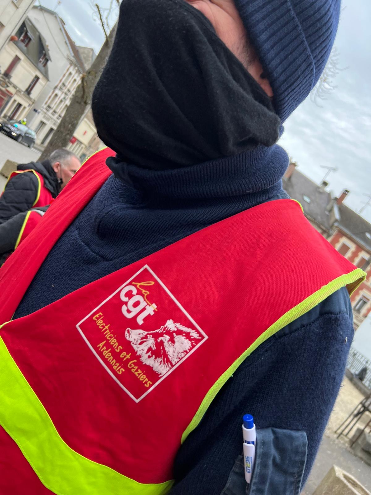 ÉLECTRICIENS ET GAZIERS EN GRÈVE : LE « TARIF AGENT » AU CŒUR DE LA MOBILISATION