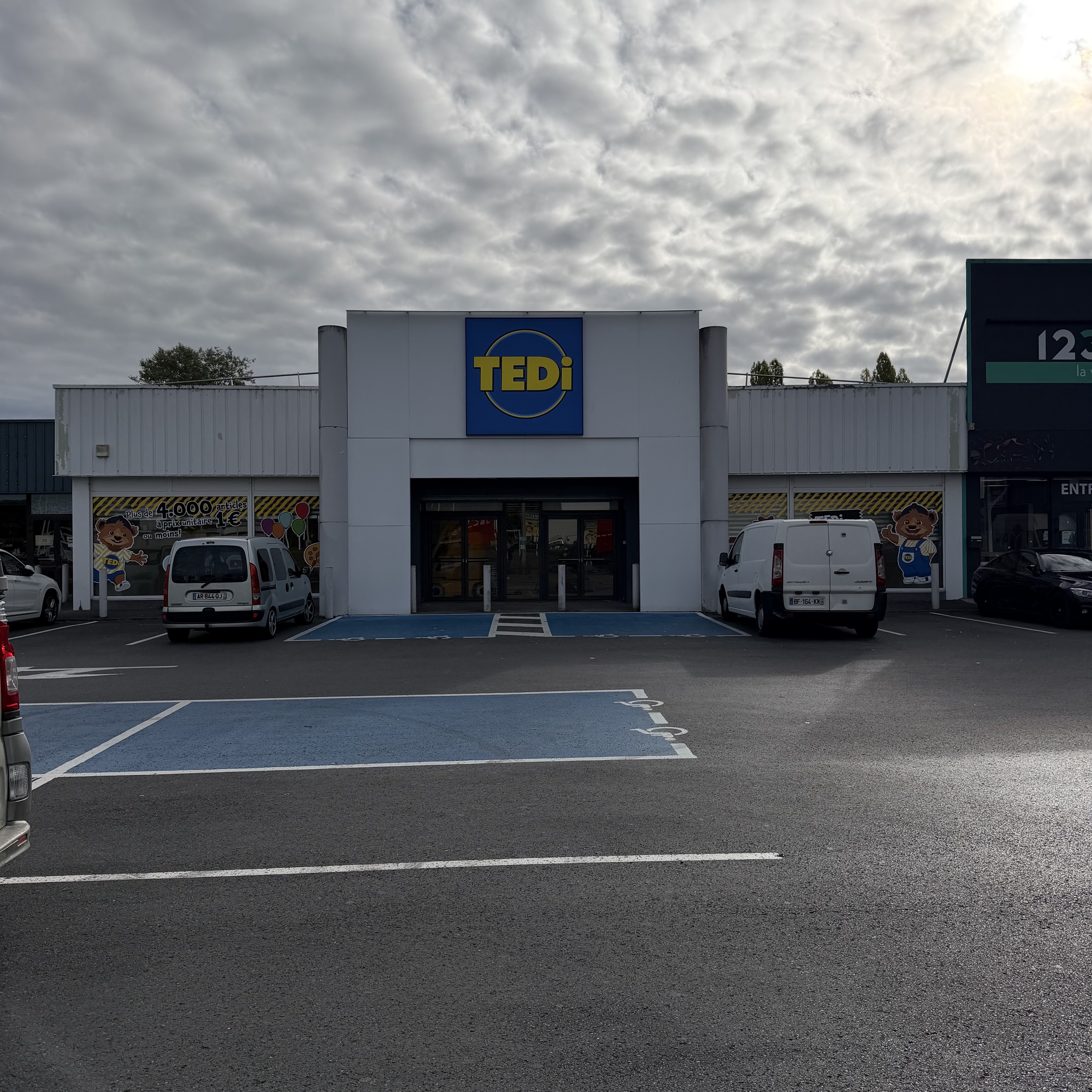 TEDi PREND LA PLACE DE C&A : L’OUVERTURE DU NOUVEAU MAGASIN SE PRÉCISE