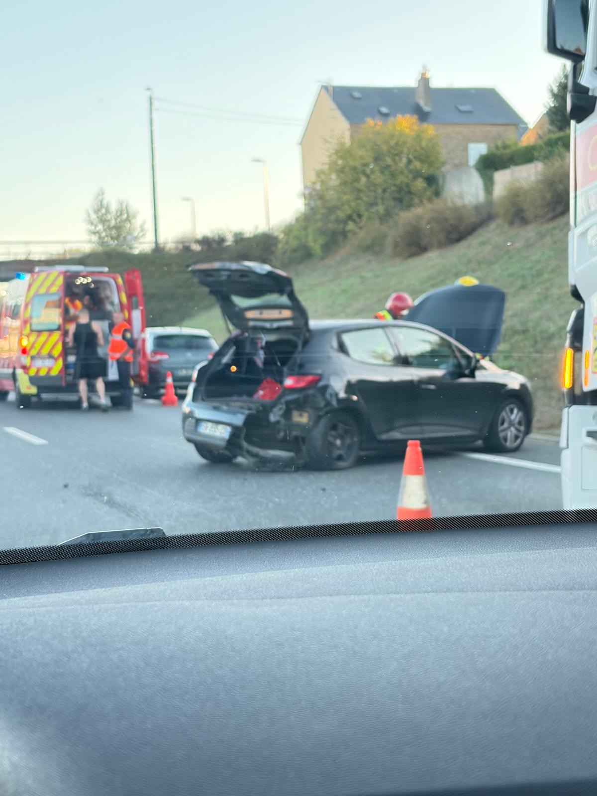ACCIDENT EN COURS À LA SORTIE MANCHESTER