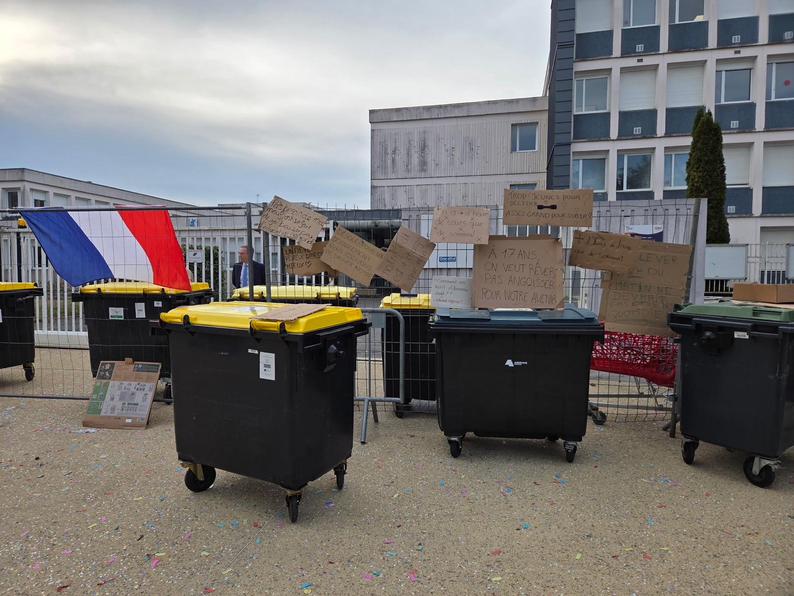 MANIFESTATIONS LYCÉENNES : 19 INTERPELLATIONS ET 8 GARDES À VUE
