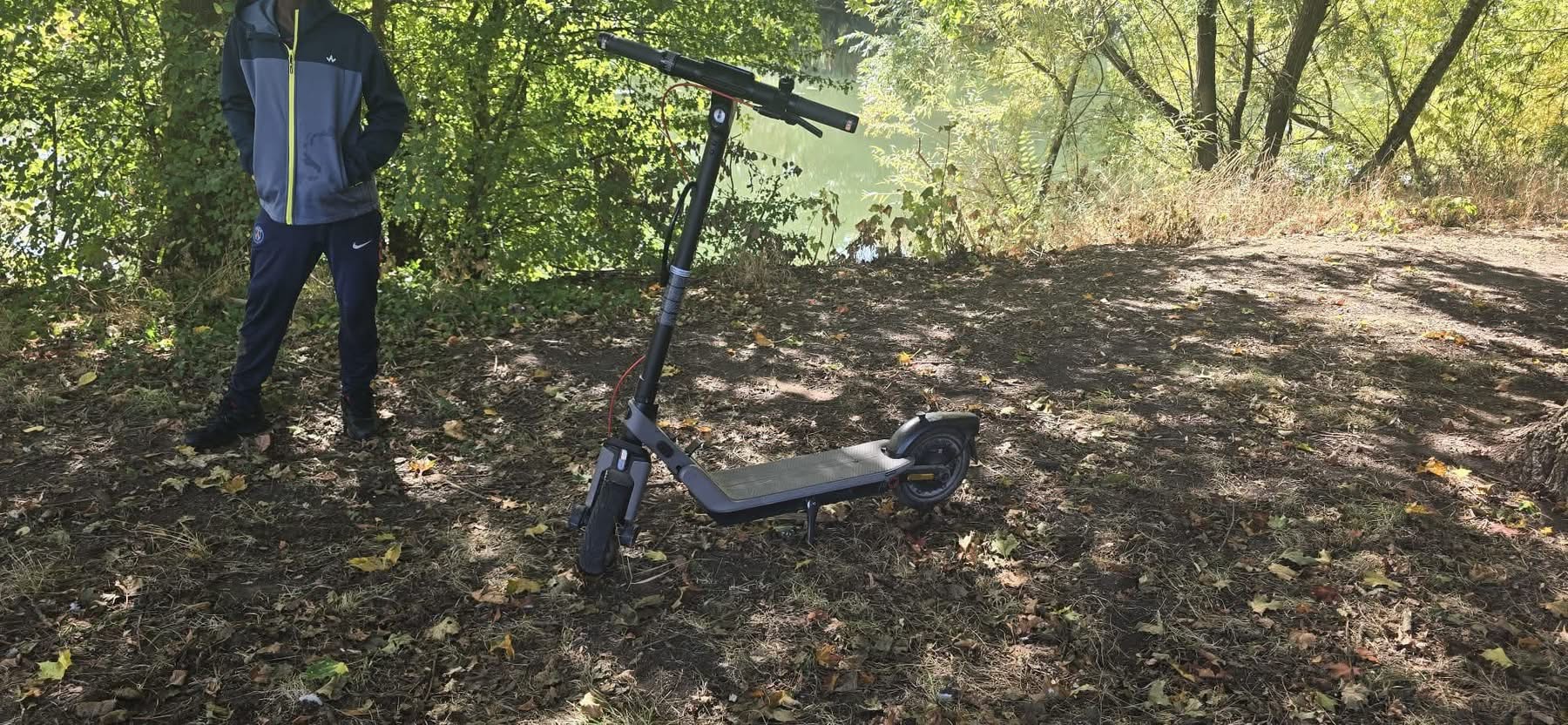 REFUS D’OBTEMPÉRER À TROTTINETTE : UN MINEUR SE JETTE DANS LA MEUSE POUR ÉCHAPPER À LA POLICE