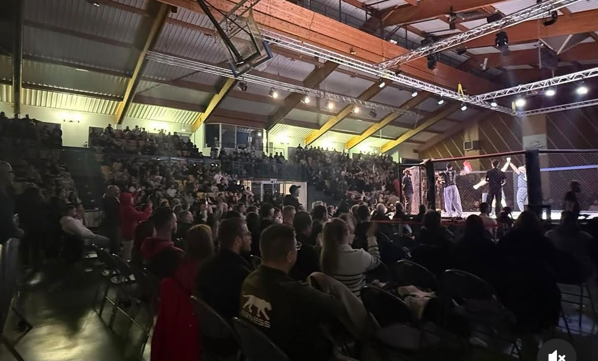 LE MMA FAIT SON GRAND RETOUR AVEC L’ARÈNE DES SACRES