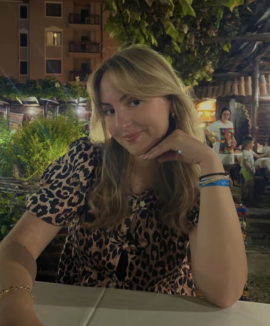 TROP JEUNE, TROP INJUSTE ET TELLEMENT TRISTE : ANOUK DESCHAMPS S’EST ÉTEINTE