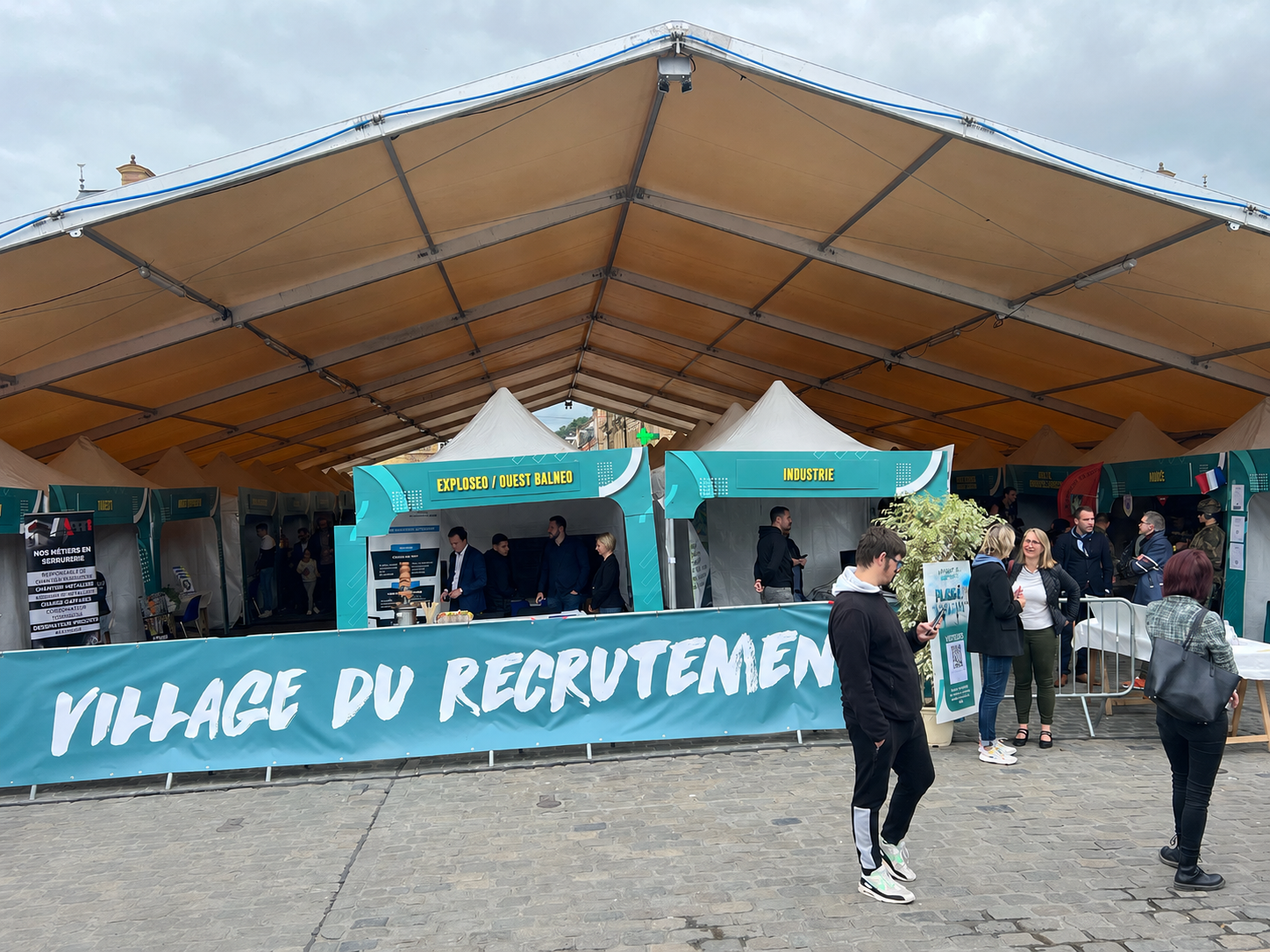 VILLAGE DU RECRUTEMENT : 100% D’OPPORTUNITÉS À SAISIR
