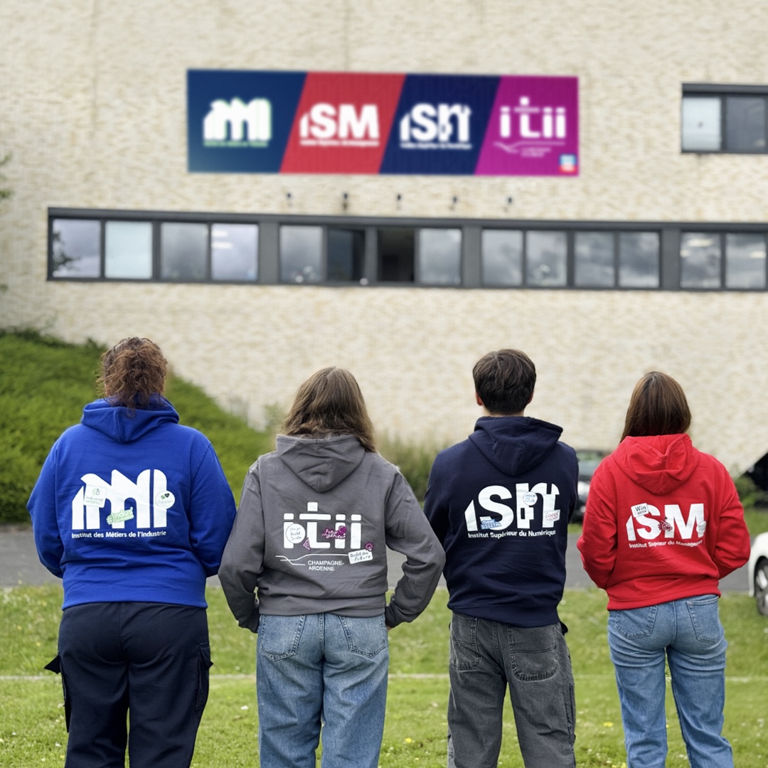 POURQUOI PARTIR ? LE PÔLE FORMATION UIMM SE RÉINVENTE ET MISE SUR LA CRÉATION DE 4 ÉCOLES D’EXCELLENCE… À DOMICILE !