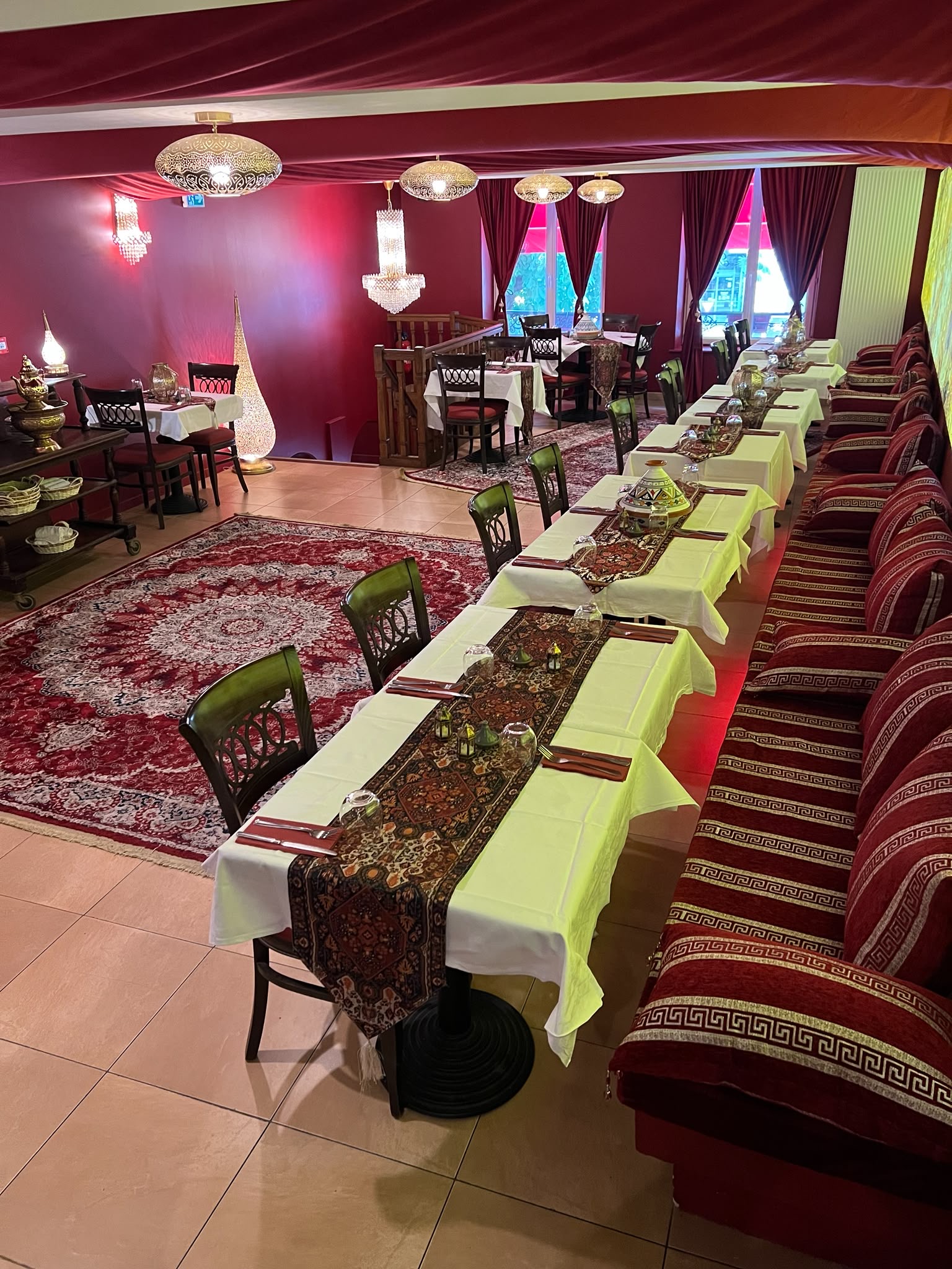 RIAD CLUB : LE COUSCOUS RETROUVE SES LETTRES DE NOBLESSE EN HAUT DU COURS BRIAND