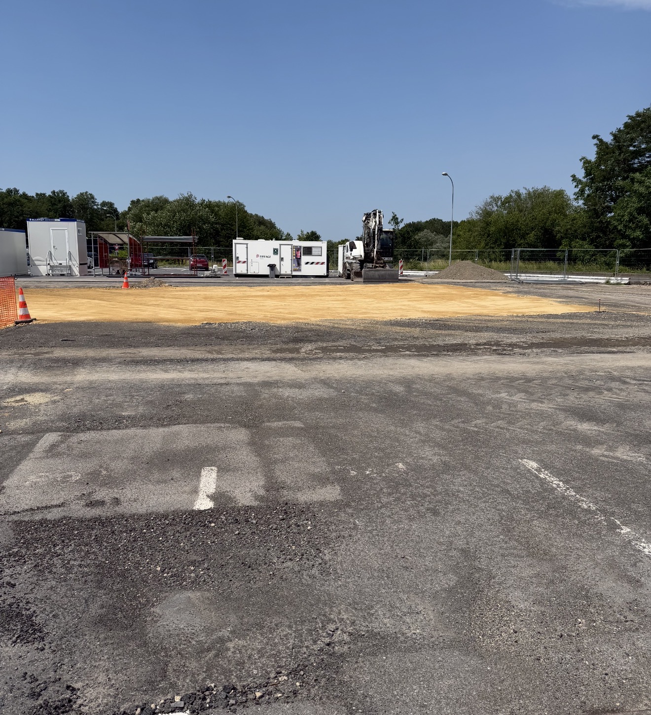 C’EST PARTI POUR LES TRAVAUX DU QUICK SUR LA ZONE COMMERCIALE DE LA CROISETTE